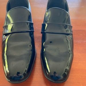 NWT Fortune Patent Black Shoes